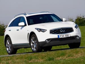 Infiniti FX30d S 2010 года
